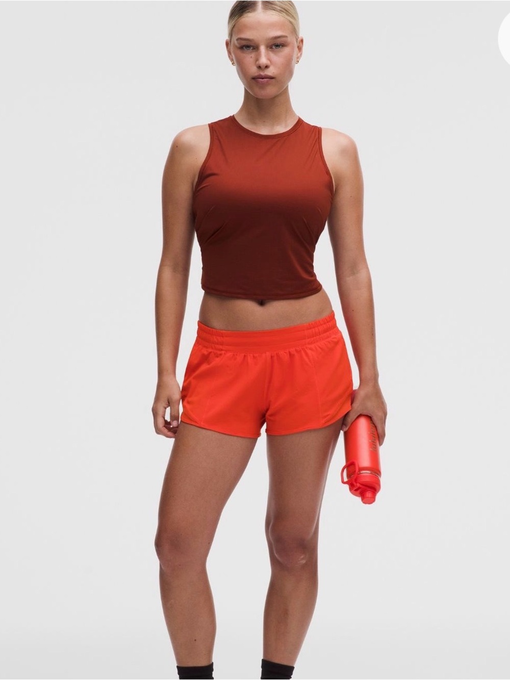 Lululemon Hotty Hot Low Rise Lined Short 2.5"